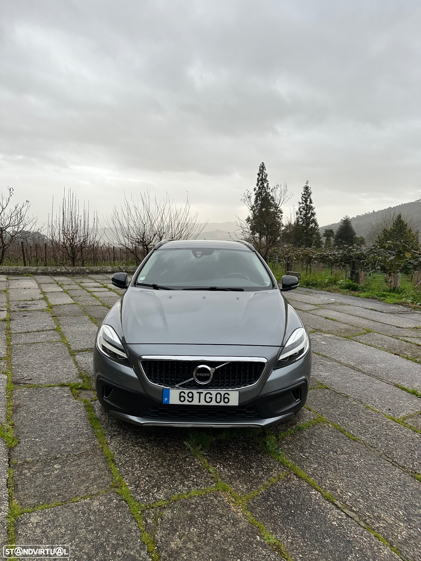 Volvo V40 Cross Country 2.0 D2 Momentum - 7