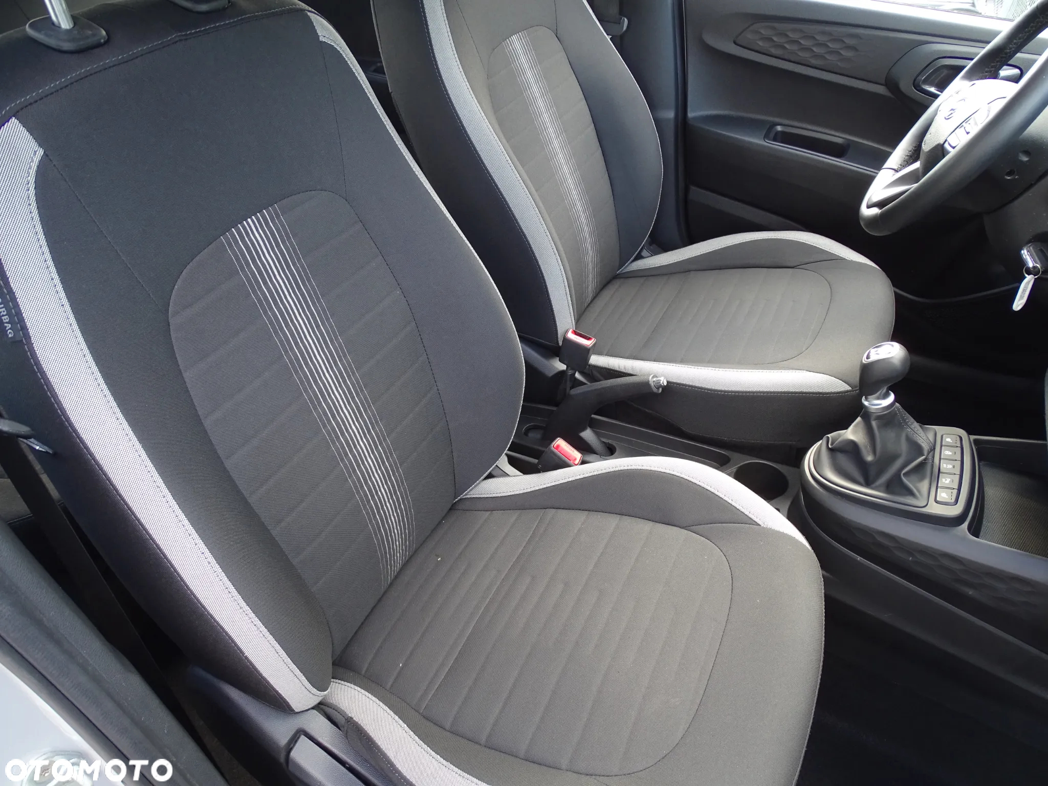 Hyundai i10 - 20