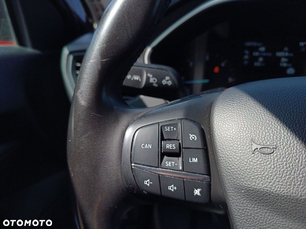 Ford Focus 1.5 EcoBlue Connected - 14