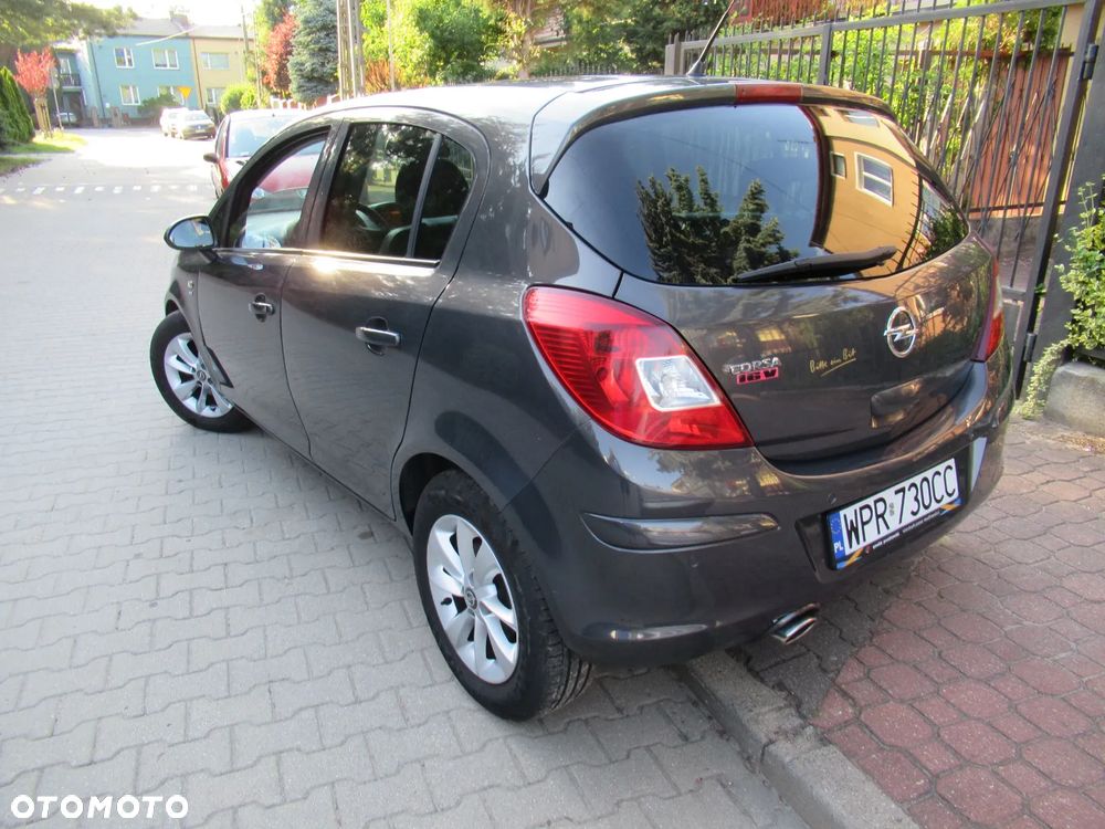 Opel Corsa 1.4 16V Energy - 10