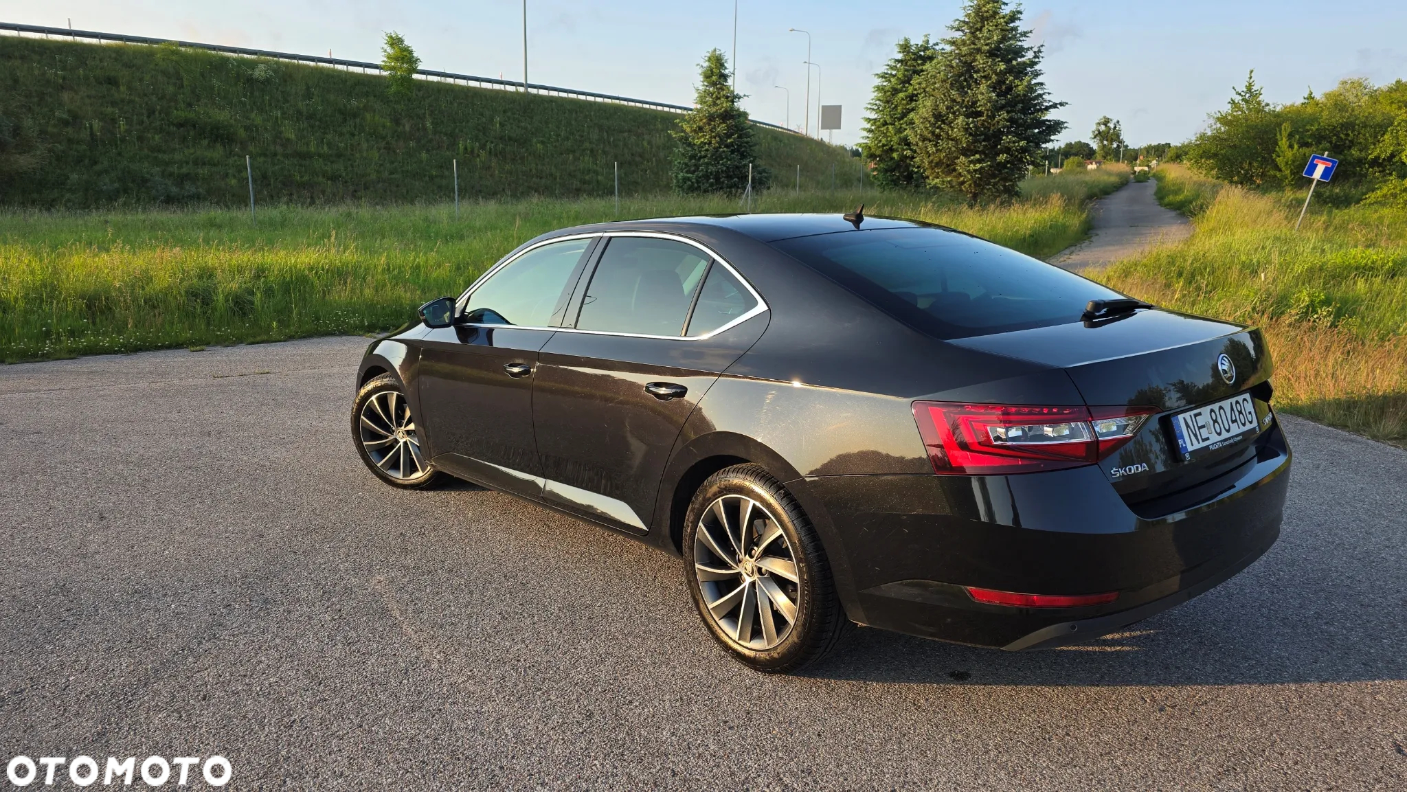 Skoda Superb 2.0 TDI L&K DSG - 3
