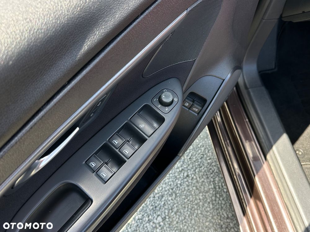 Volkswagen Eos 2.0 TDI DPF - 11
