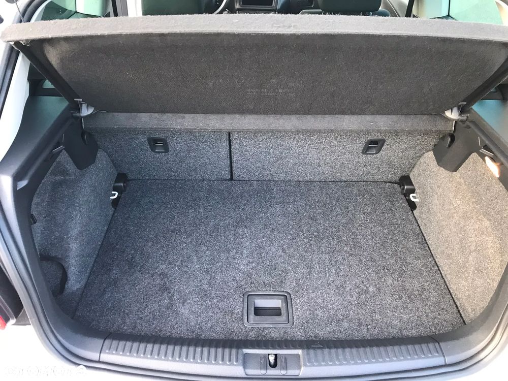 Volkswagen Polo 1.2 Style - 12