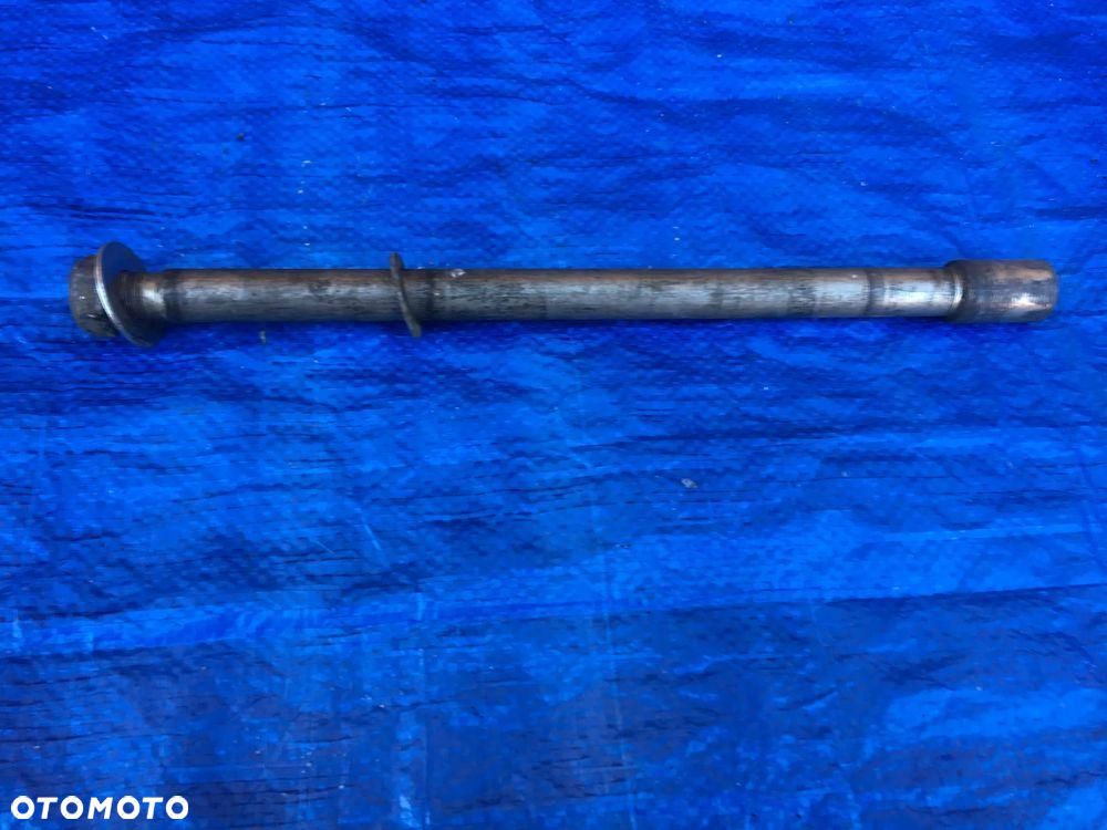 Yamaha FJR 1300 Oś Ośka Koła Śruba 2016r - 1