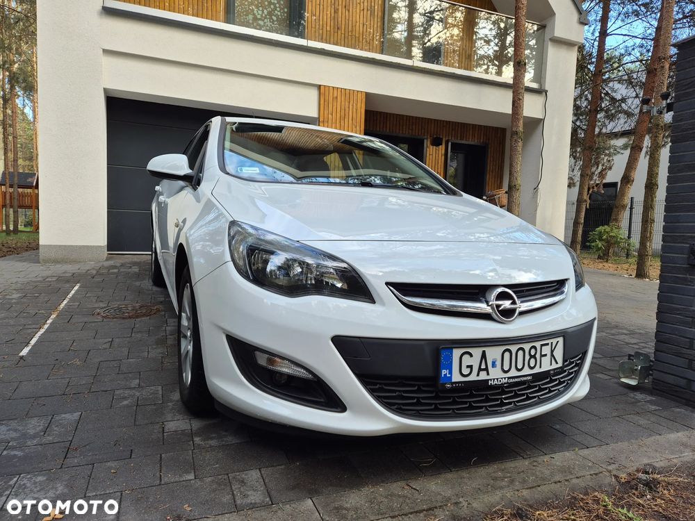 Opel Astra 1.4 T EU6 - 3