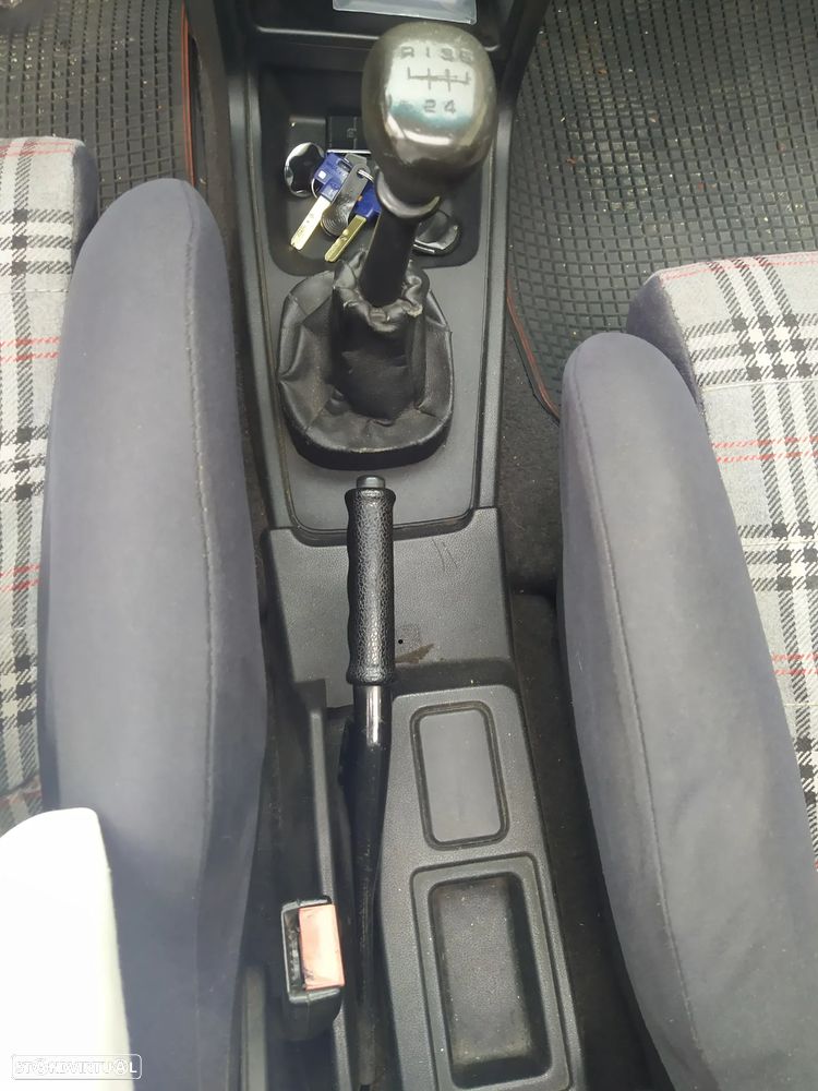 Opel Kadett 1.4 LS - 13