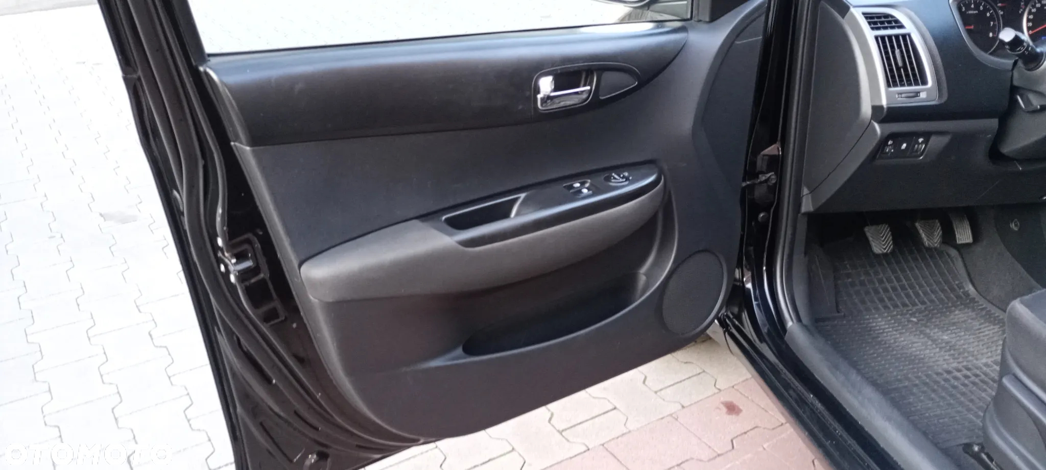 Hyundai i20 - 20