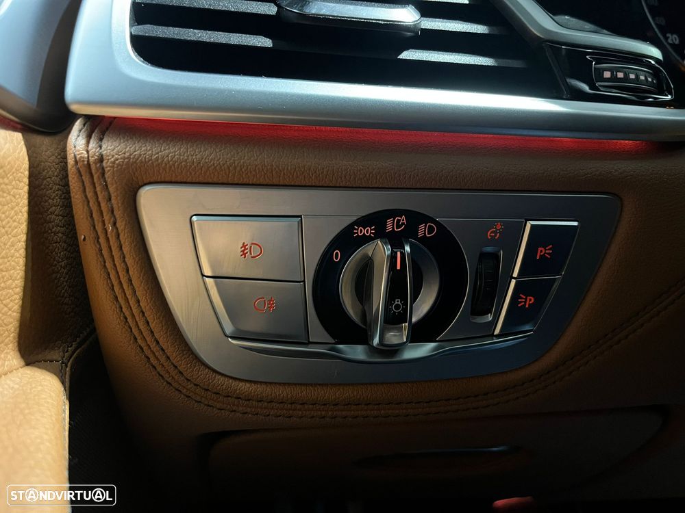 BMW 750 d xDrive Pack M Auto - 33
