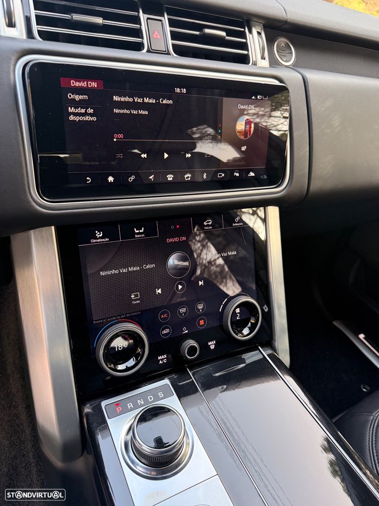 Land Rover Range Rover P400e Plug-in Vogue - 16