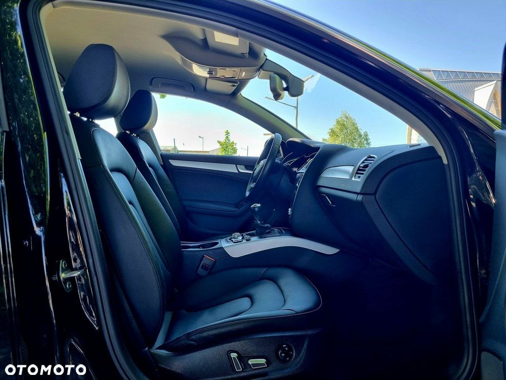 Audi A4 Limousine 1.8 TFSI S line Sportpaket - 12