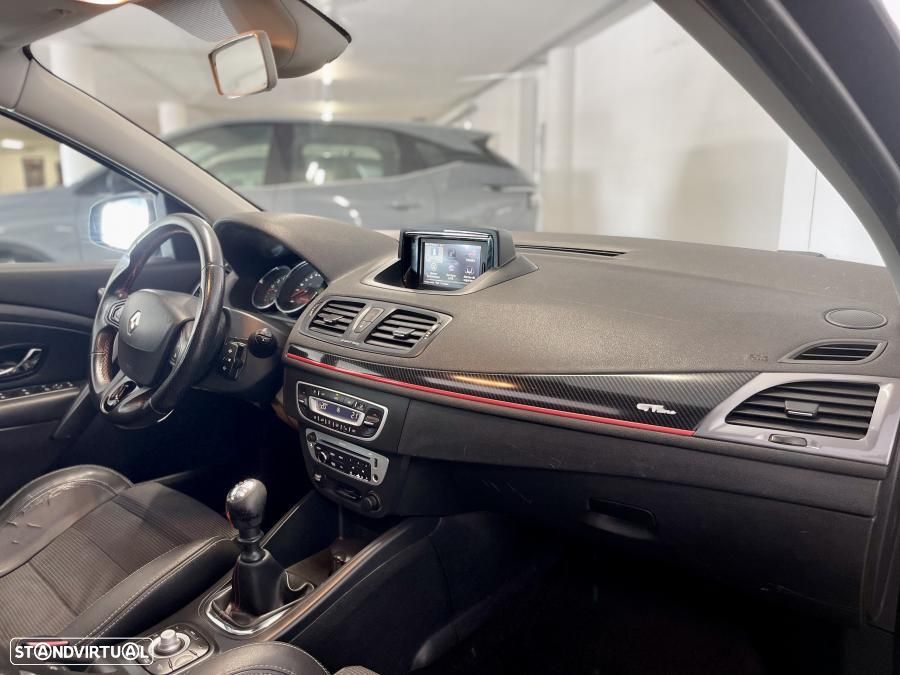 Renault Mégane Sport Tourer 1.5 dCi GT Line - 25