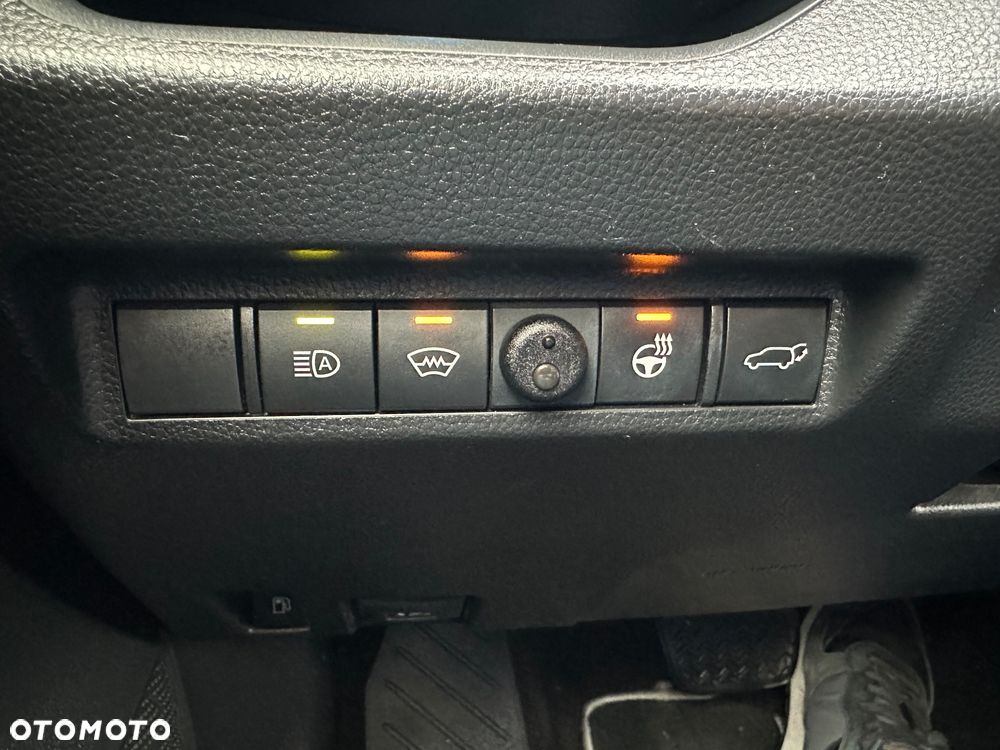 Toyota RAV4 Hybrid Selection 4x2 - 12