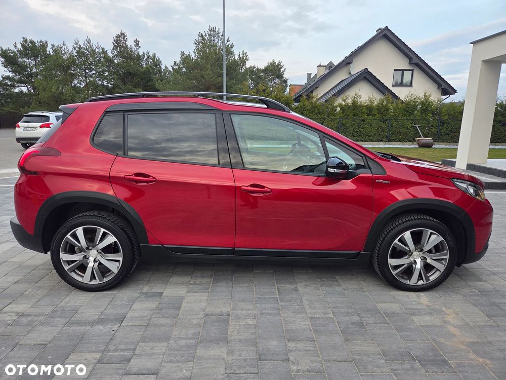 Peugeot 2008 BlueHDi 120 EAT6 Black Edition - 8