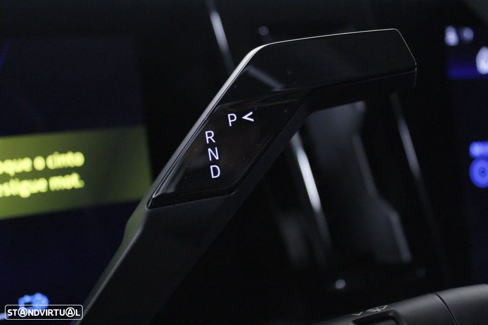 Renault Rafale - 28