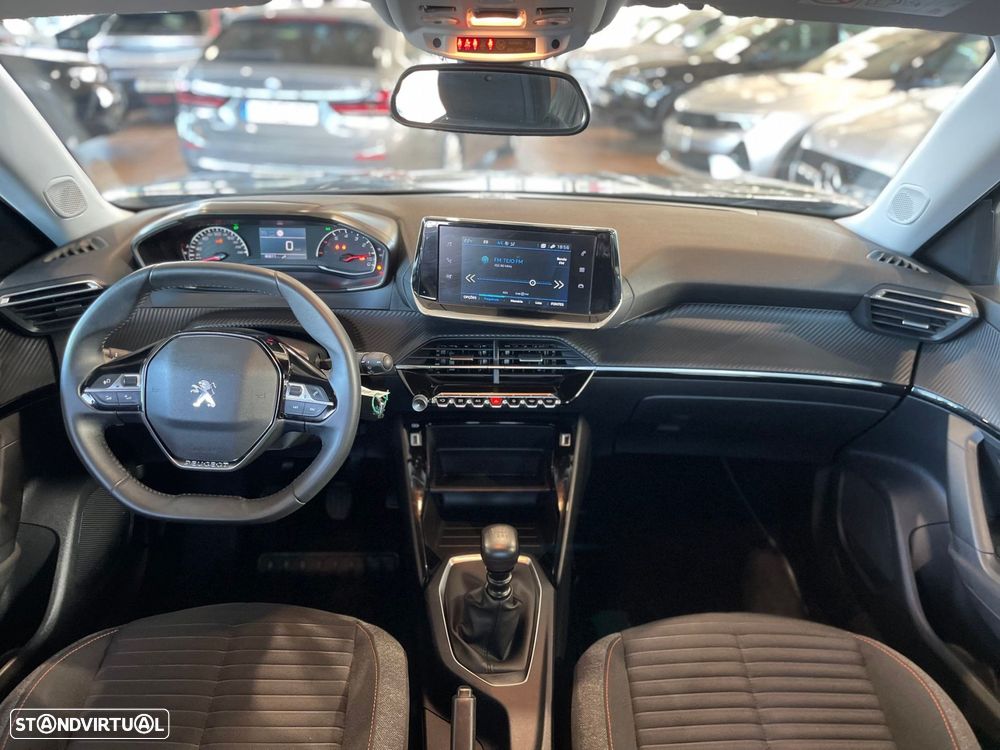 Peugeot 2008 1.2 PureTech Active - 27