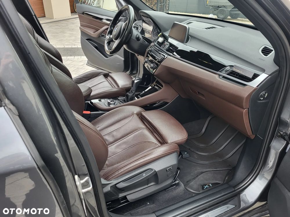 BMW X1 sDrive18d Advantage sport - 14