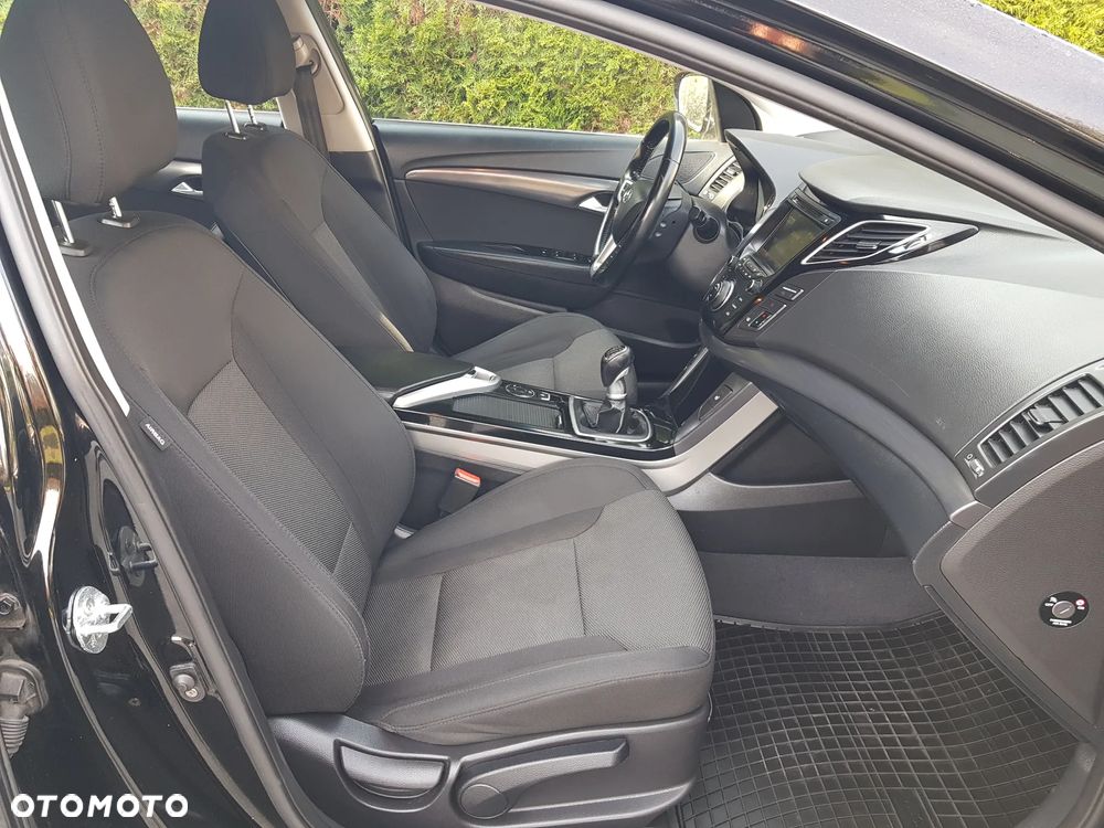 Hyundai i40 - 16