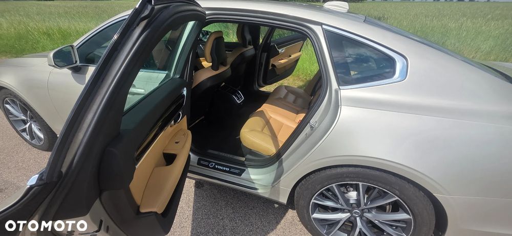 Volvo S90 T5 Momentum - 14