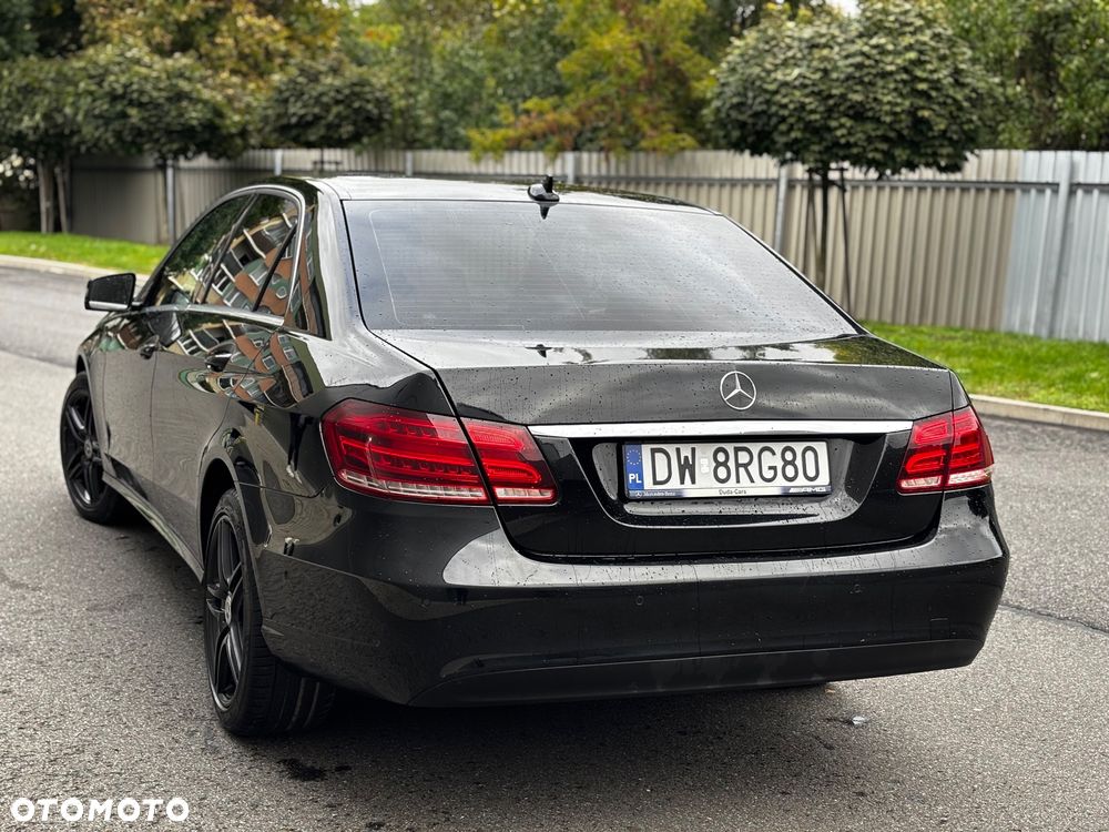 Mercedes-Benz Klasa E 200 T BlueTEC 7G-TRONIC - 2