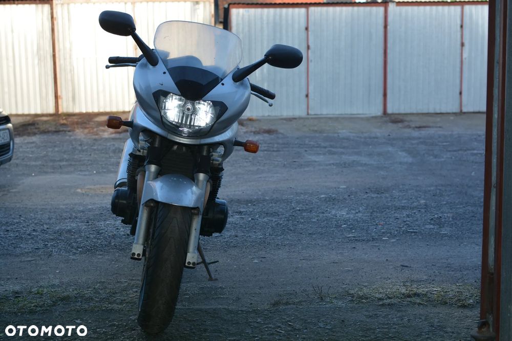 Kawasaki ZR - 7