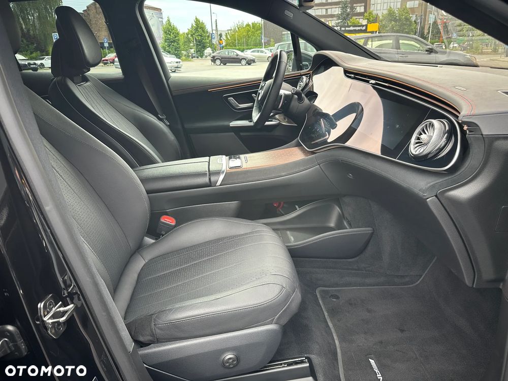 Mercedes-Benz EQE 500 90.5kWh 4-Matic AMG Line - 16