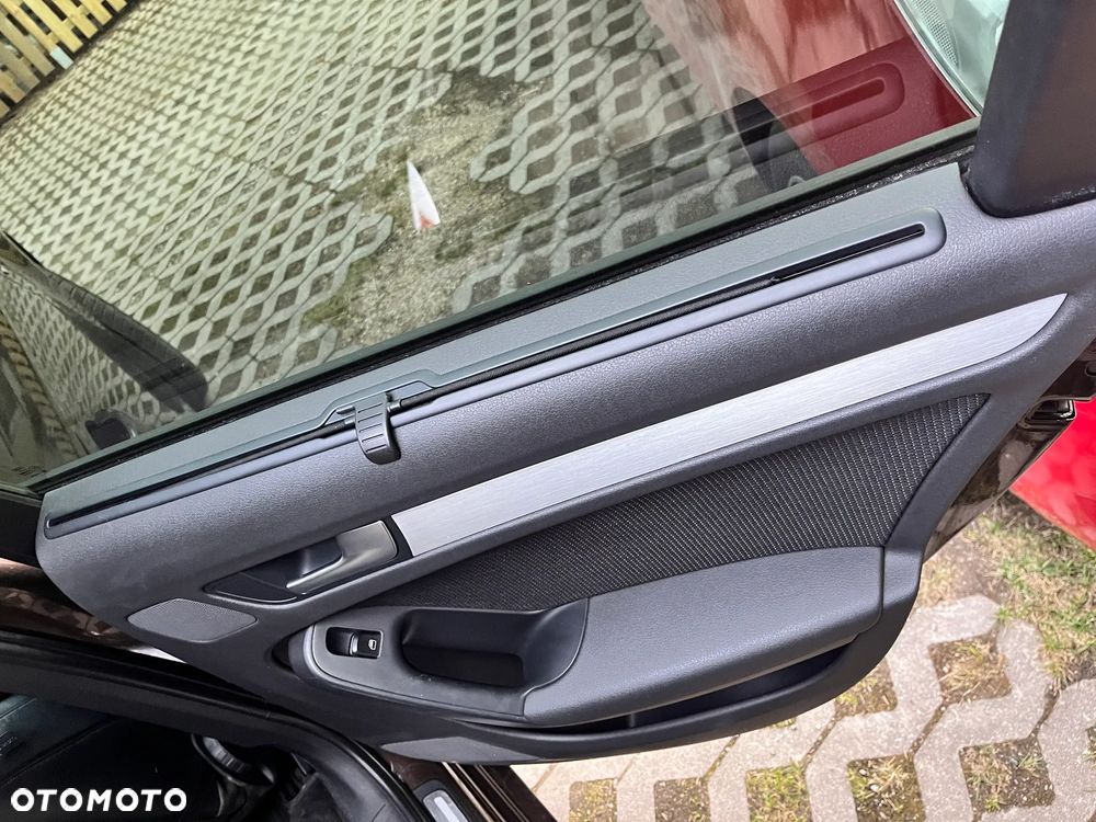 Audi A4 Avant 2.0 TDI DPF S line Sportpaket - 20