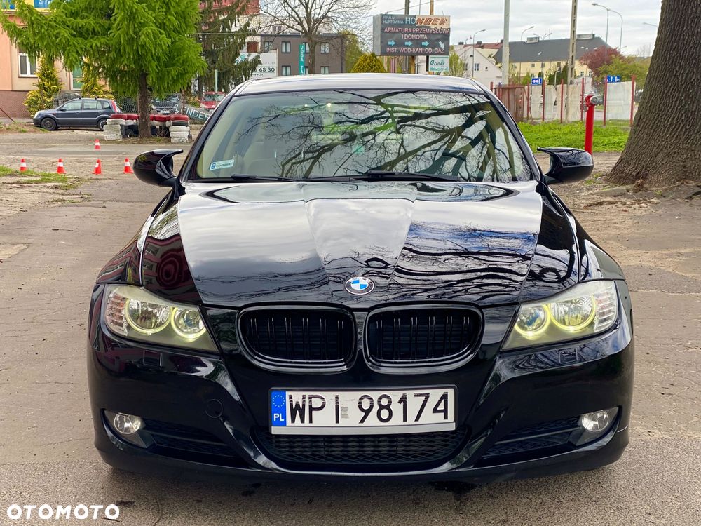 BMW Seria 3 320d - 13