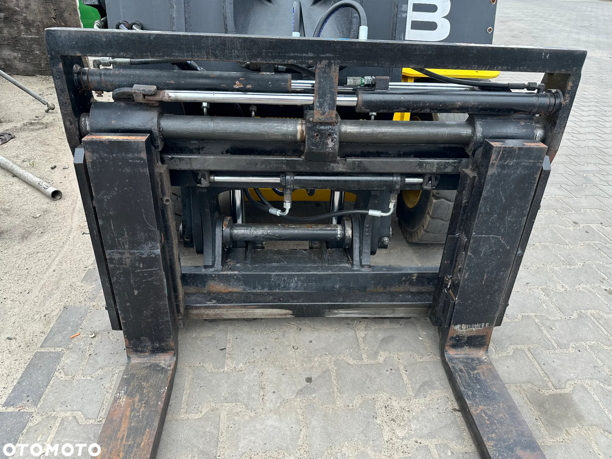 JCB TLT TELETRUK 35D - 11