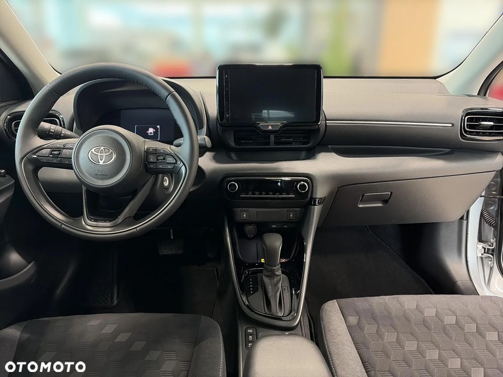 Toyota Yaris Hybrid 1.5 Style - 13