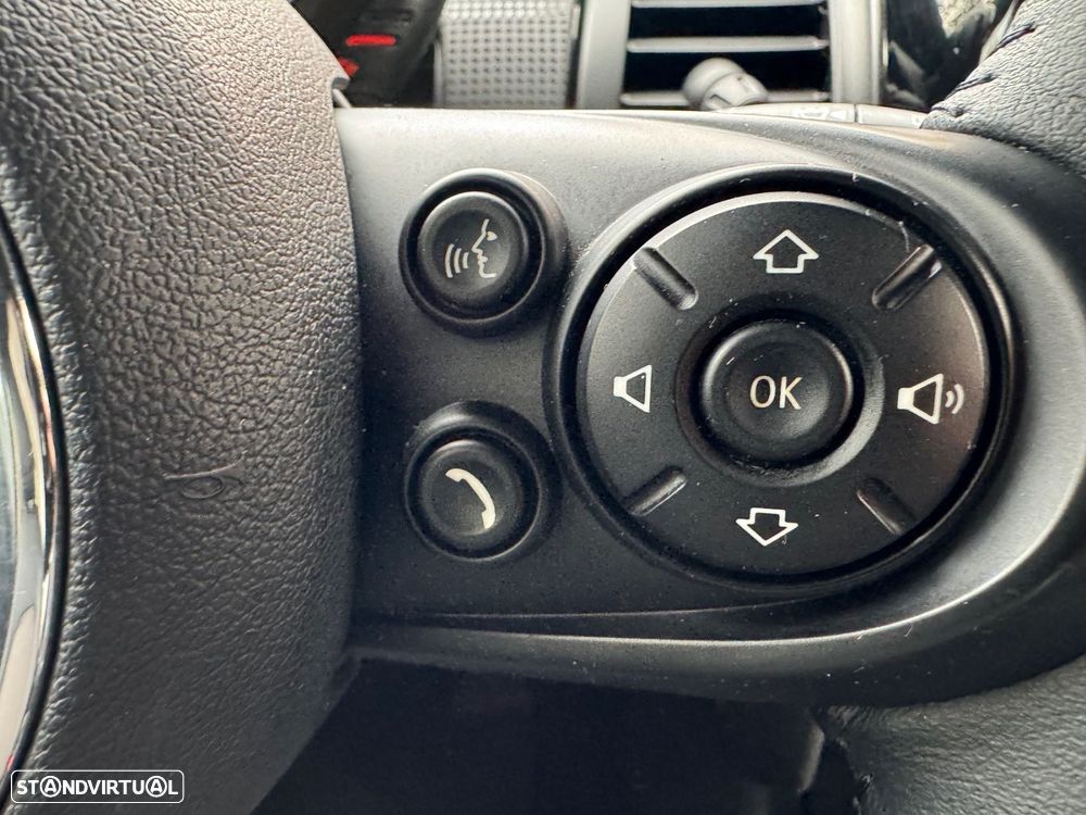 MINI 3 Portas Cooper D - 27