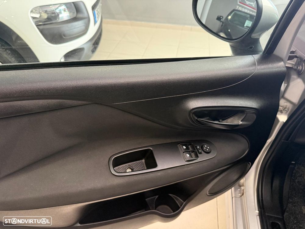 Fiat Punto 1.2 Young S&S - 7