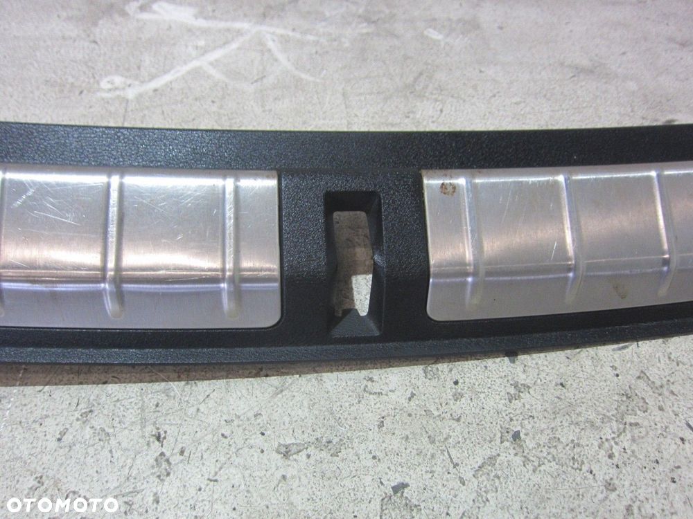 BMW X1 F48 OSŁONA KRAWĘDZI PASA TYLNEGO BAGAŻNIKA PRÓG 7413689 51477413689 - 4