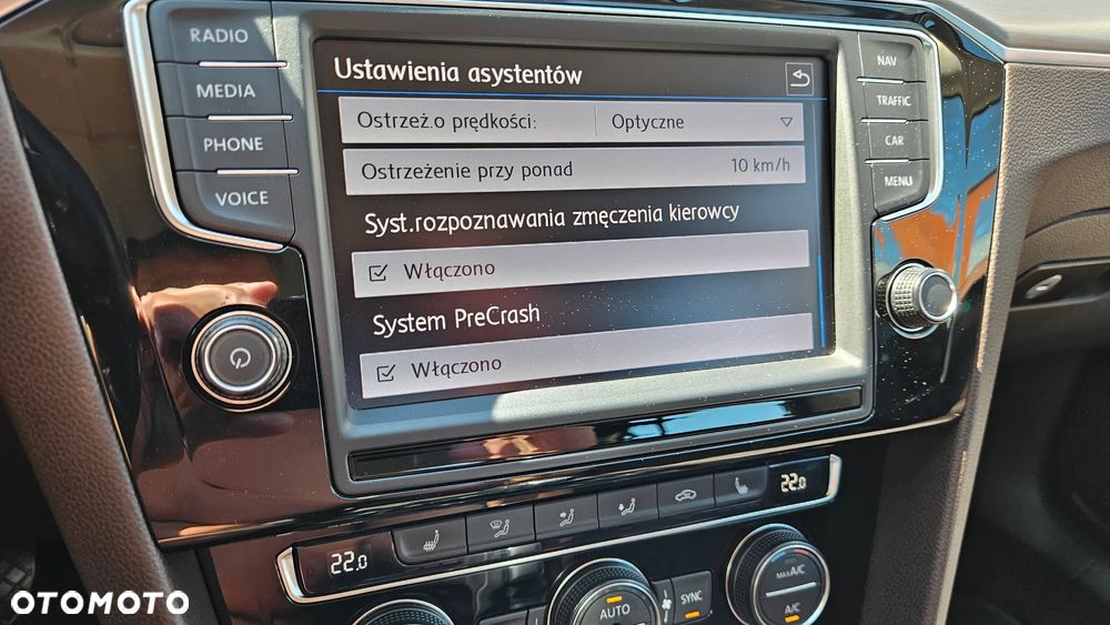 Volkswagen Passat 2.0 TDI SCR (BlueMotion Technology) DSG Highline - 33