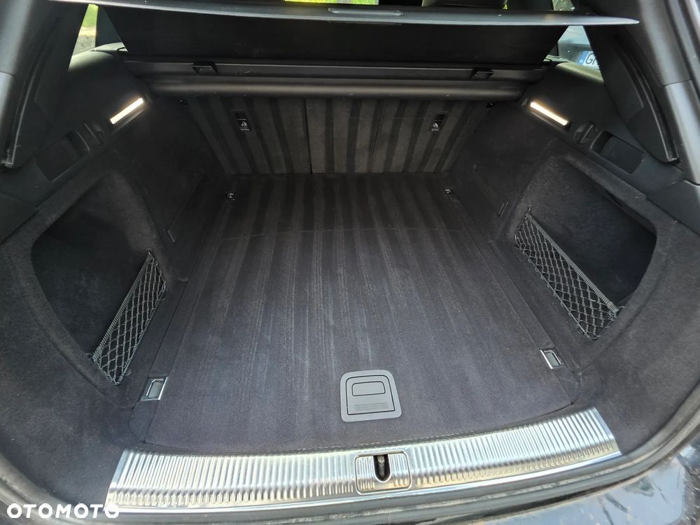 Audi A4 Avant 2.0 TFSI ultra Sport - 25