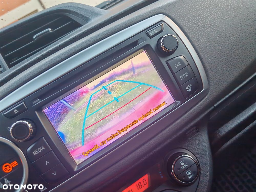 Toyota Yaris 1.33 Dynamic MS - 22