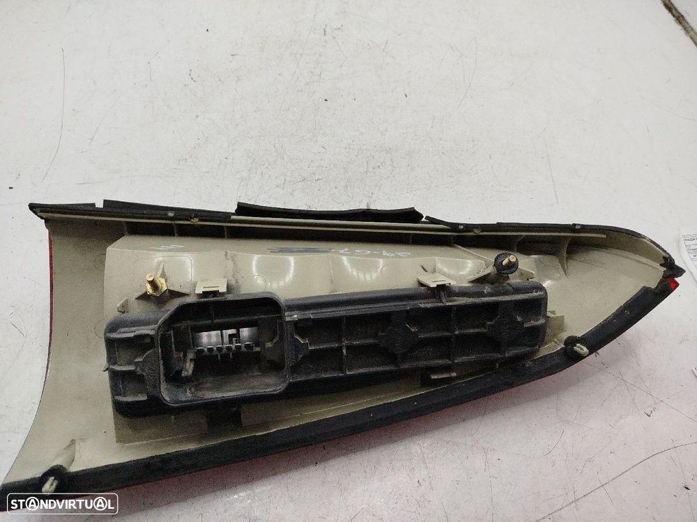 Farolim Stop Esq Opel Astra G Caravan (F35_) 98-04 - 5