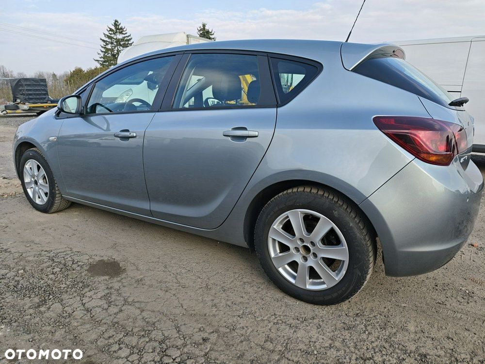 Opel Astra 1.4 ecoFLEX Start/Stop Active - 6