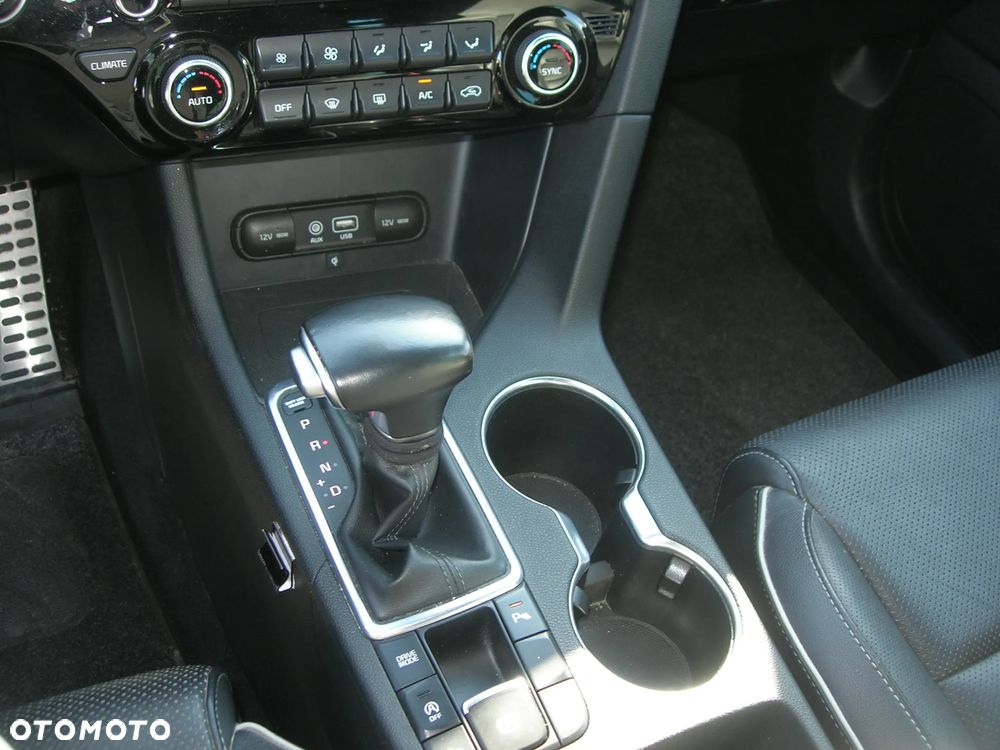 Kia Sportage 1.7 CRDI 2WD ISG GT Line - 25