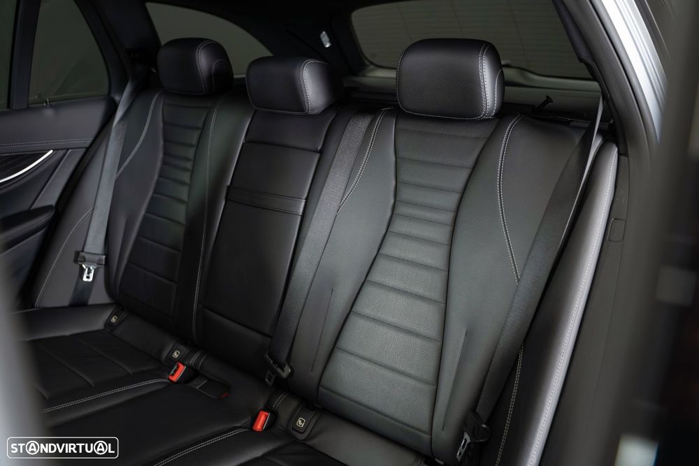 Mercedes-Benz E 300 - 16