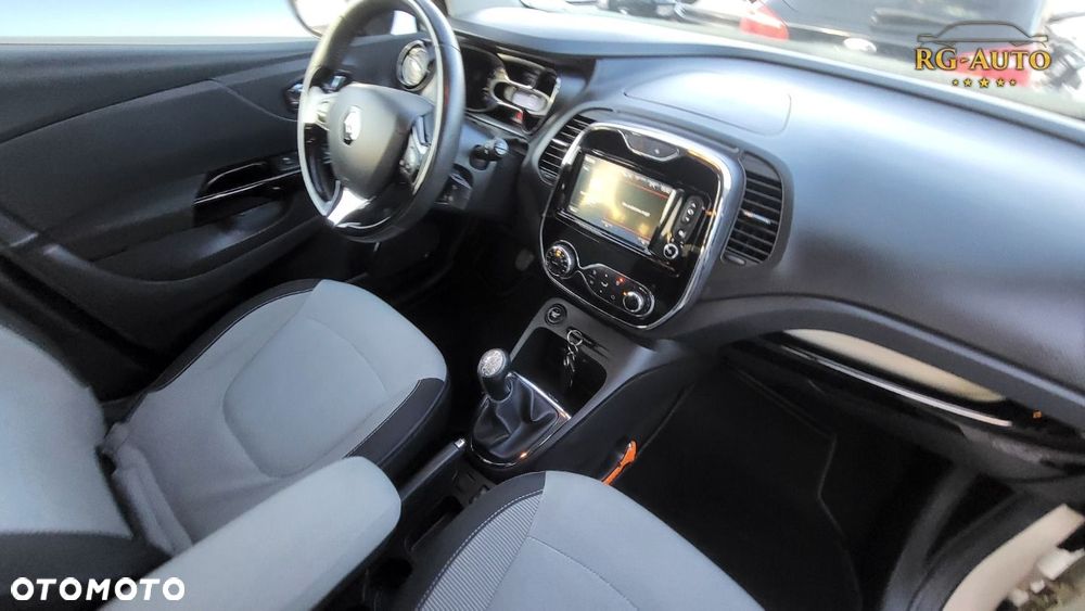 Renault Captur - 25