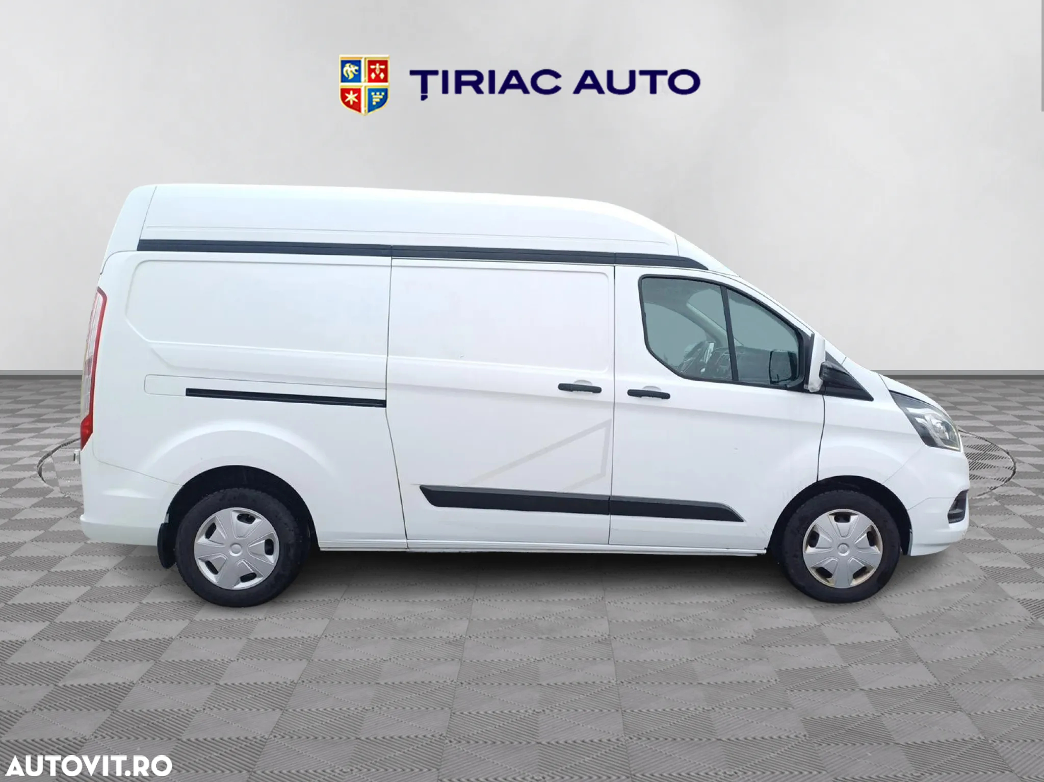 Ford TRANSIT CUSTOM - 6