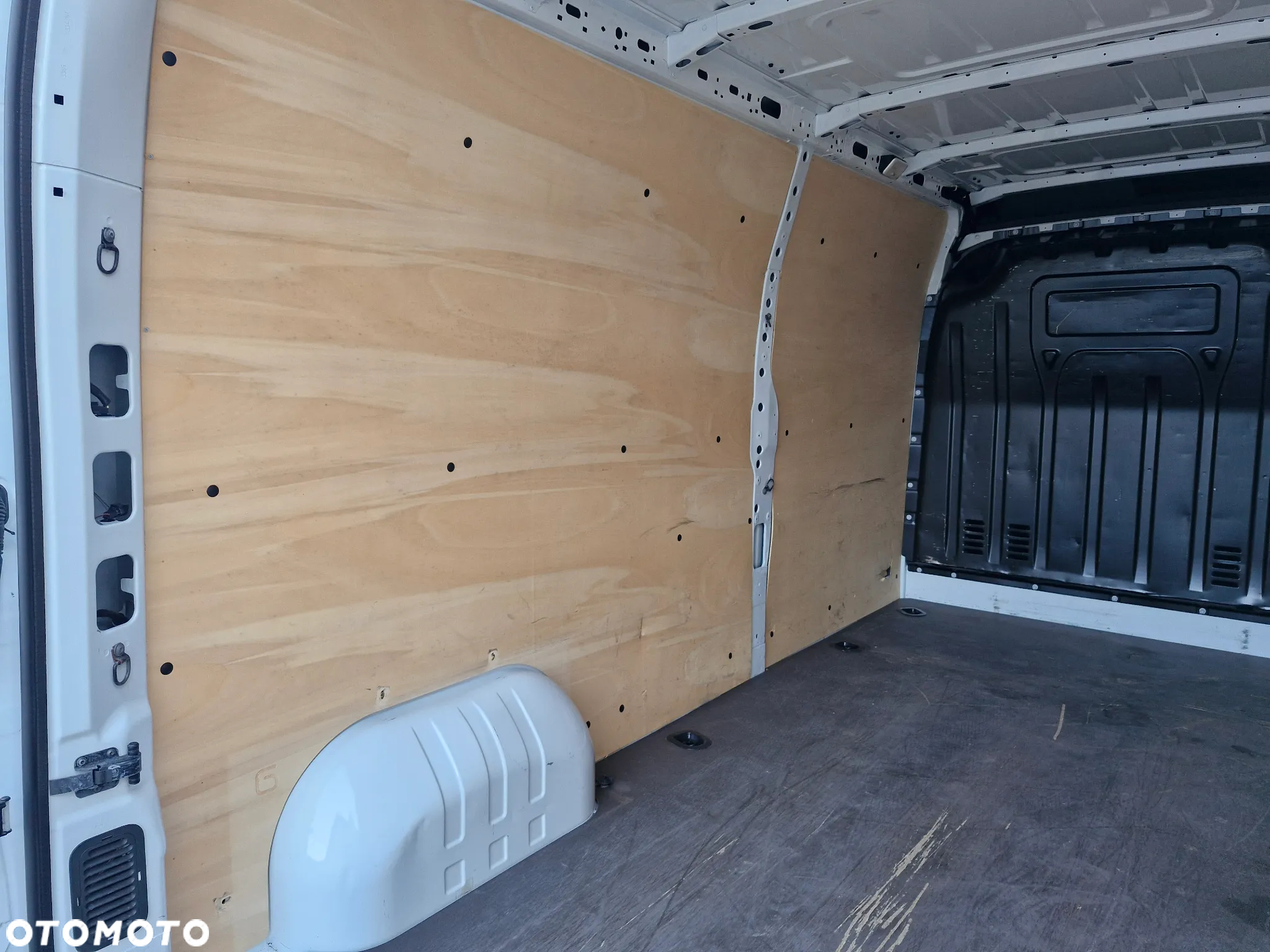Renault Master - 25