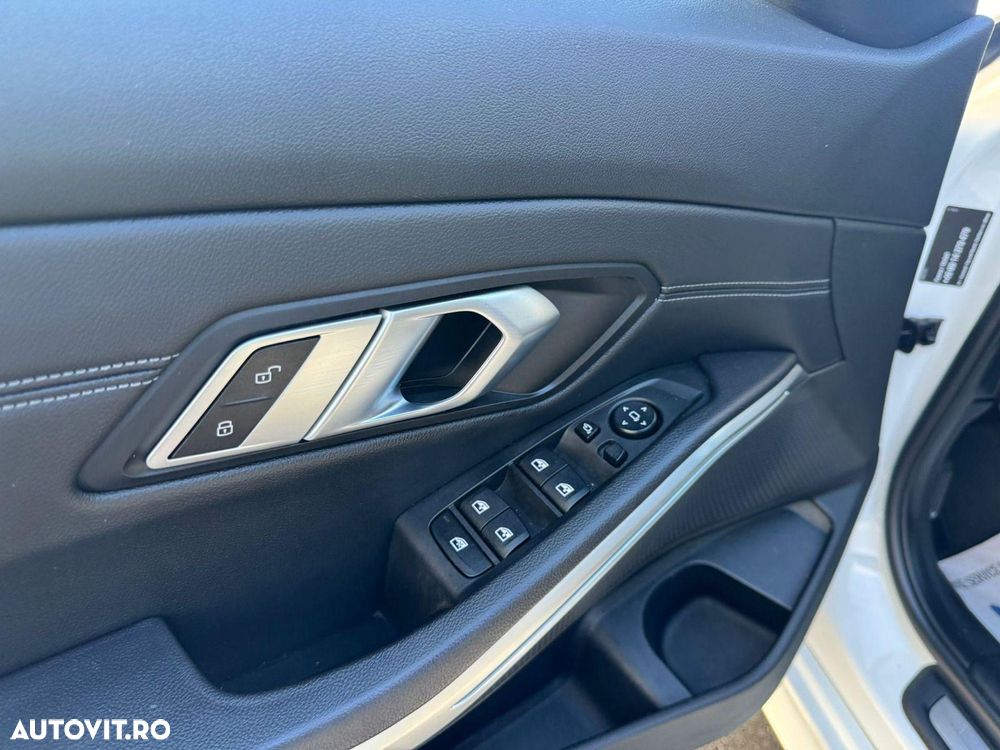 BMW Seria 3 320d xDrive Aut. Luxury Line - 4