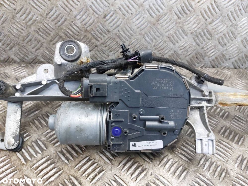 MECHANIZM WYCIERACZEK + SILNICZEK PRZÓD + RAMIONA ASTRA J EU 13262434 - 9