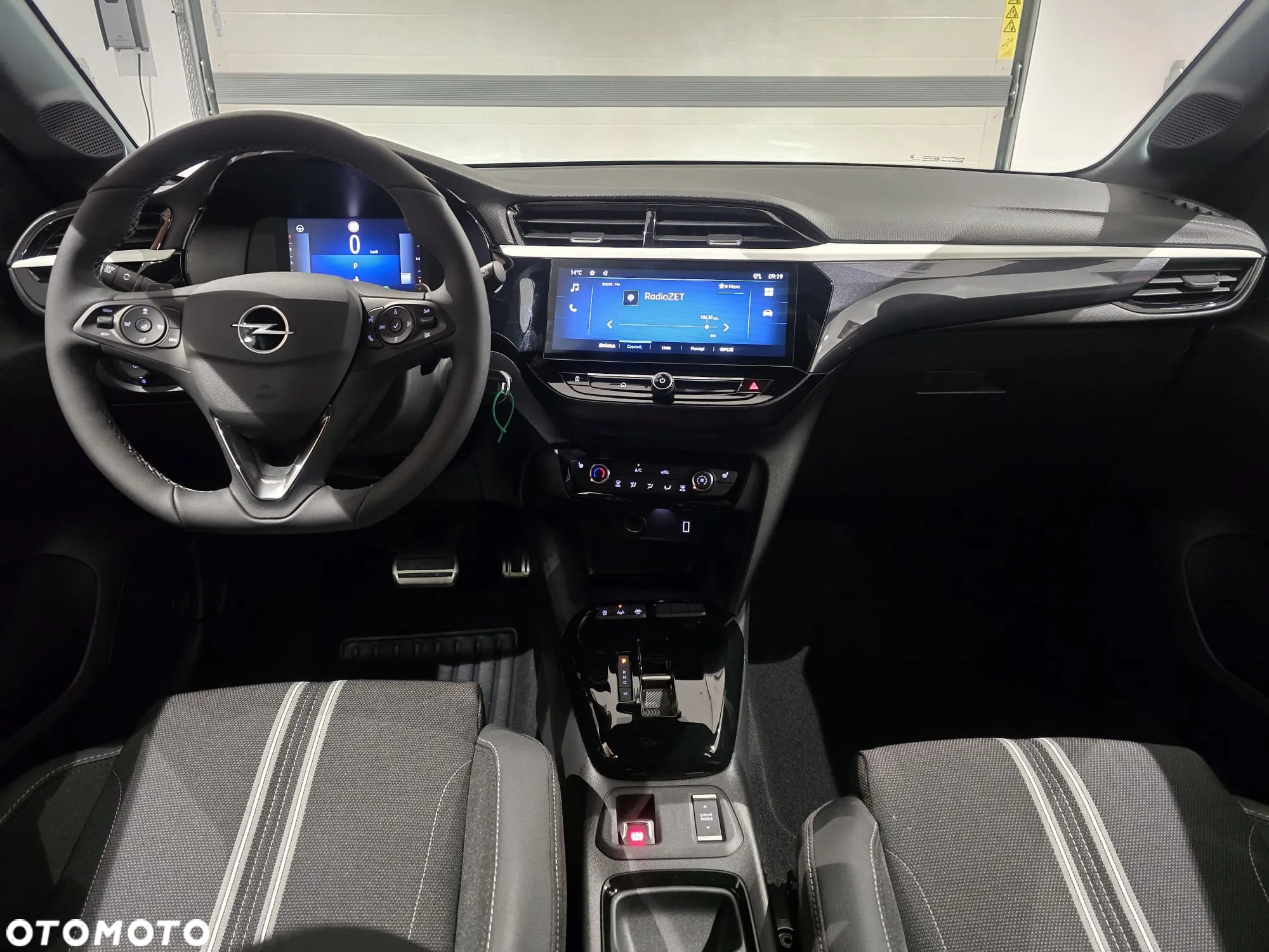 Opel Corsa 1.2 GS S&S - 7