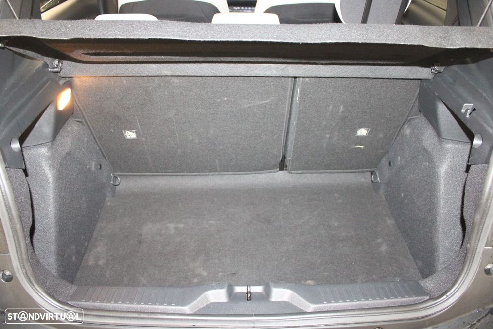 Citroën e-C3 44 kWh Autonomia Conforto Max - 30