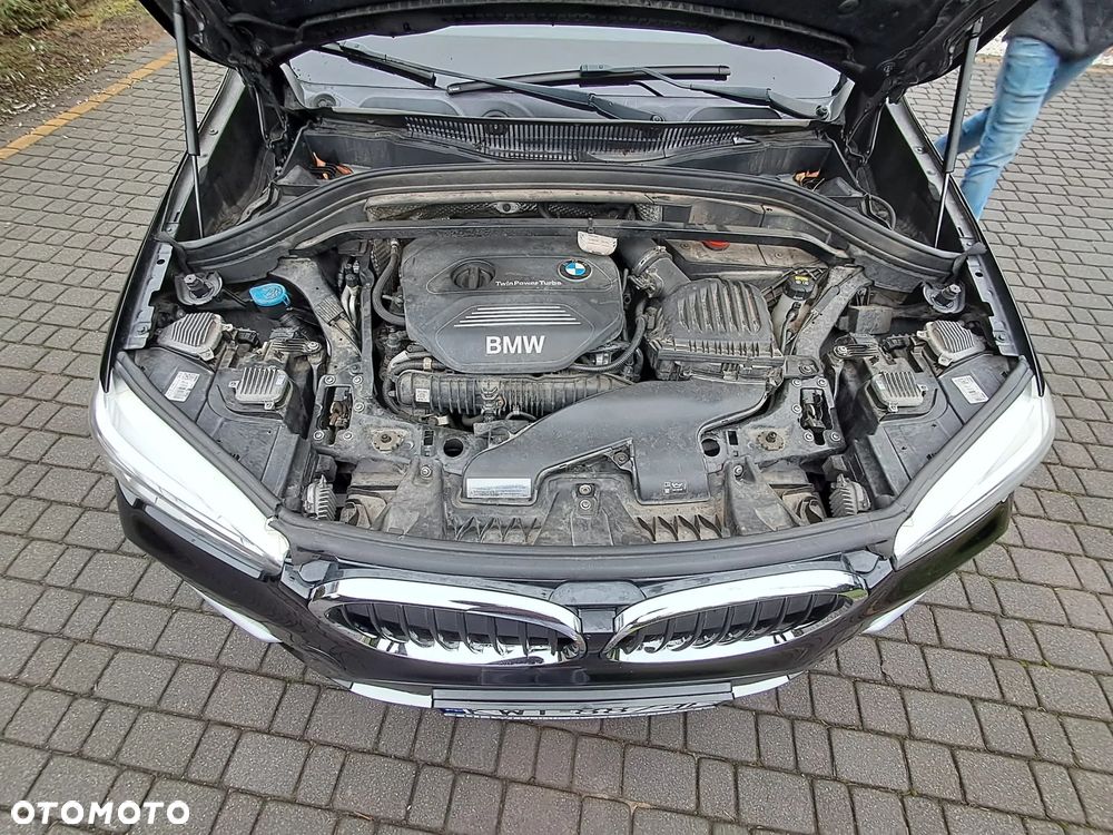 BMW X1 xDrive25i Sport Line sport - 23