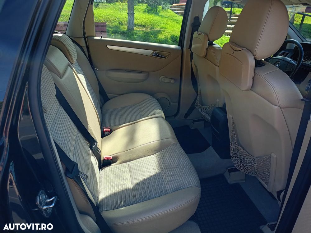 Mercedes-Benz B 180 - 5