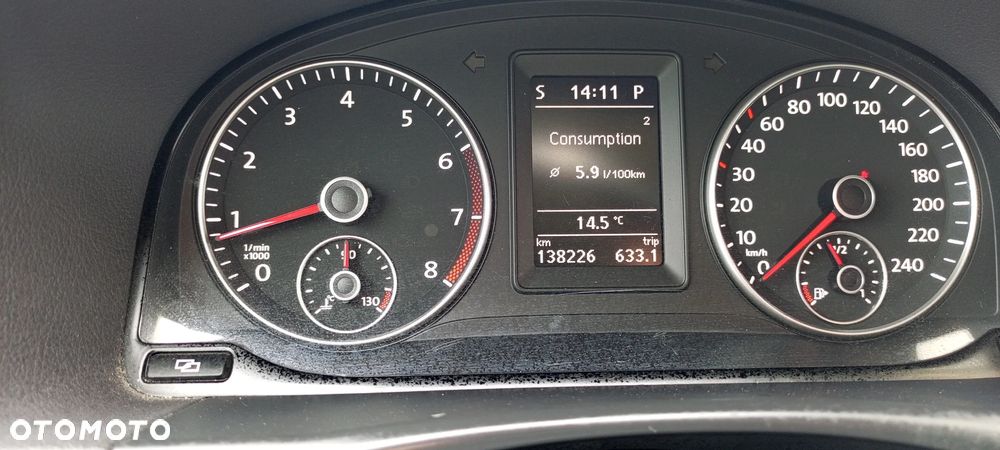 Volkswagen Touran 1.4 TSI DSG Comfortline - 22