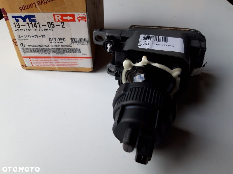 Reflektor przeciwmgłowy VW GOLF III PRAWY LAMPA PRZECIWMGIELNA VW GOLF III 92-97 H3 PR VENTO 19-1141-05-2 ,1H0 941 700 B, 1H0941700 ,1H0941700B , 1H0941700C, 1HO941700 - 3